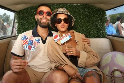 photo booth attendees