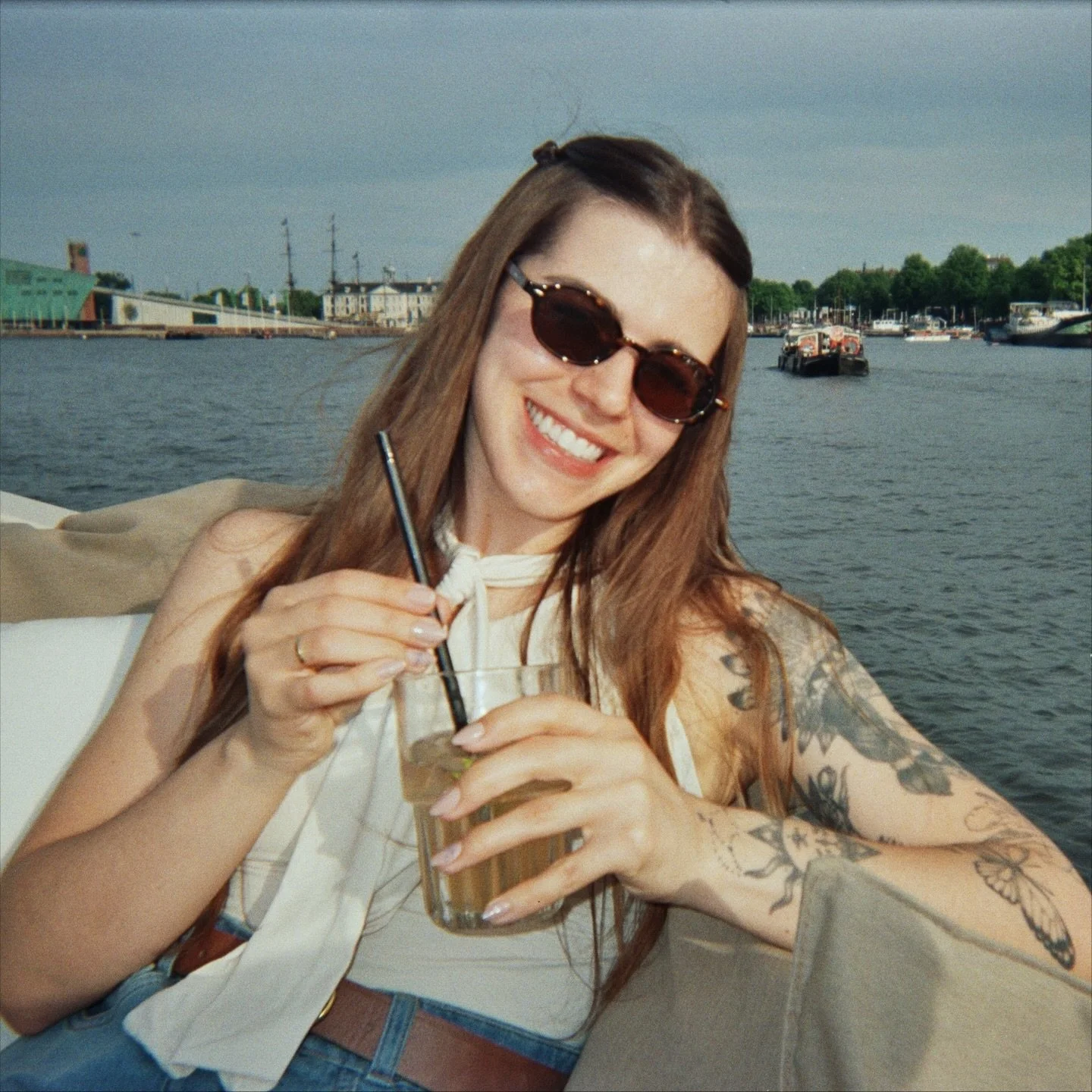 michelle alves: content creator