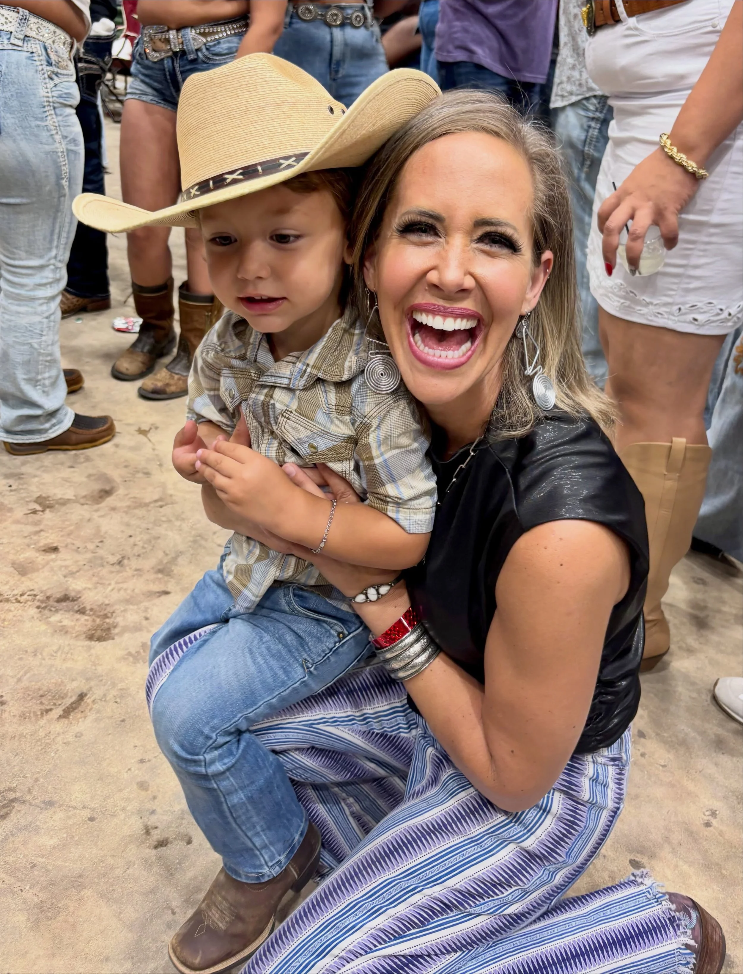 The Zydeco Extravaganza @zydecoextra always brings such a fun mix Zydeco&rsquo;s best music and nonstop dancing. So grateful for this annual family-friendly tradition! 🪗✨💃🏽

#zydecoextravaganza #creoleculture #fleurishforever