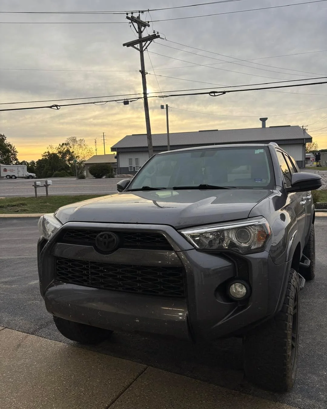 This vehicle came back from a long road trip as the owner just moved to St Louis.  We cleaned all the bugs off the front, did a full detail, and got them reset for their new home here in STL!