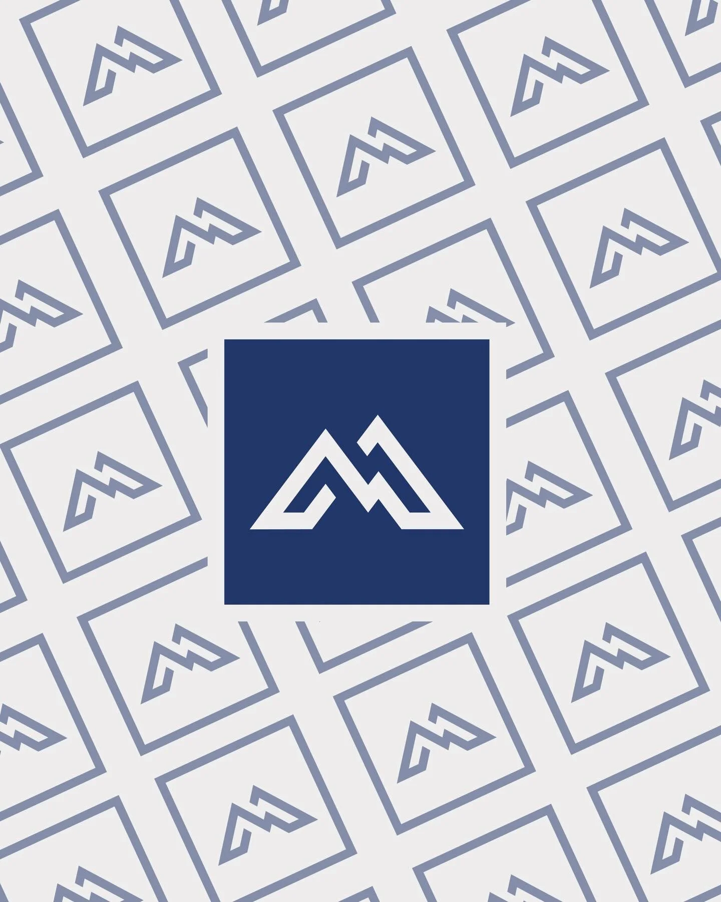 Some more visuals for the Mendenhall Mall branding project! 

See more on my website at HelenePlattCreative.com

#graphicdesign #stationerymockup #socialmediadesign #designmockup