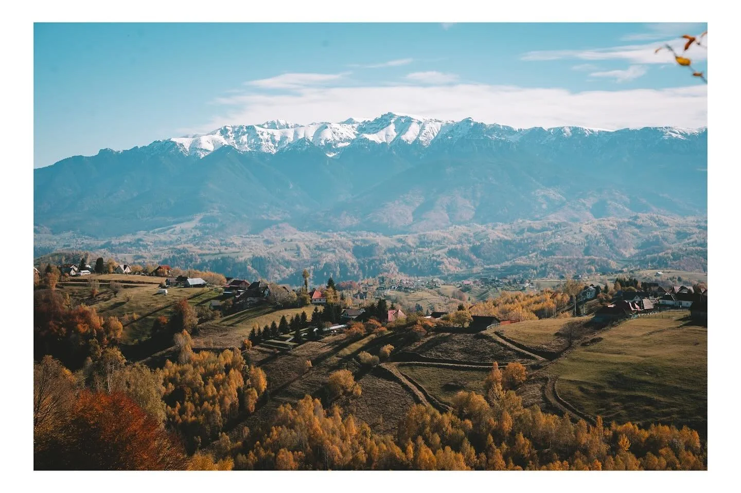 October memories🍂🍁🍃

#fall #fallcolors🍁🍂 #autumn #autumnvibes🍁 #autumncolors🍁 #autumn🍁🍂 #autumnmood🍂 #autumnleaves🍂 #autumniscoming #fallishere🍁 #romania #romaniateiubesc #romaniamagica #igromania #igersromania  #autumnstyle #nature #natu