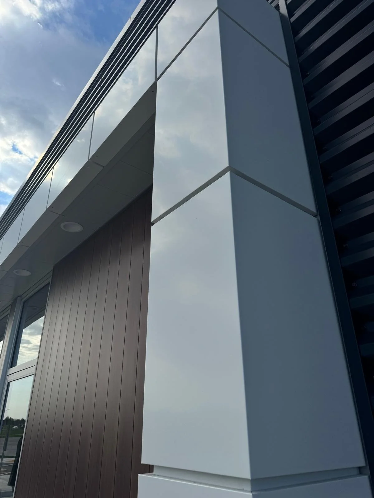 Close up of White panel.jpg
