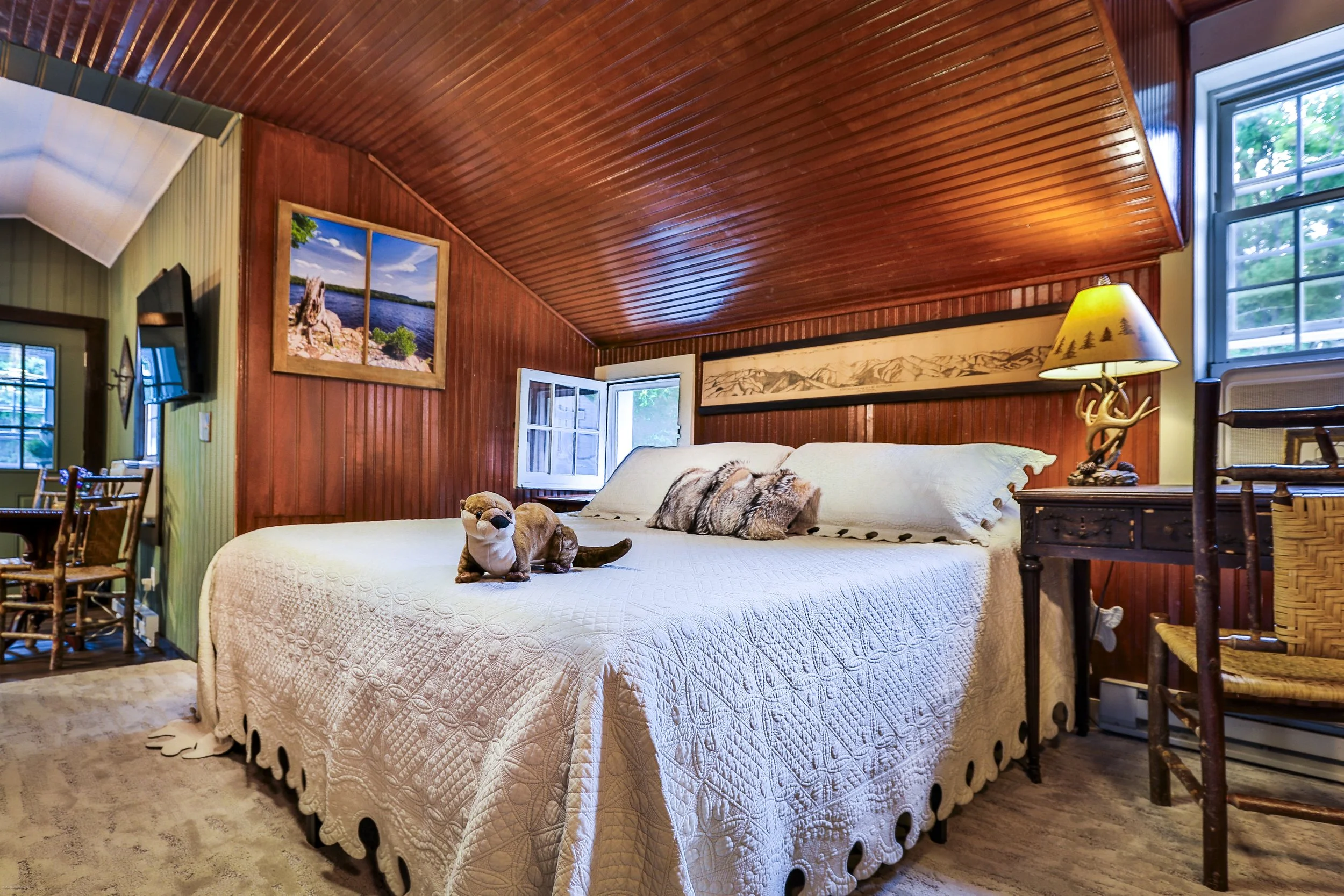 John Brown Otter Bed 2.jpg