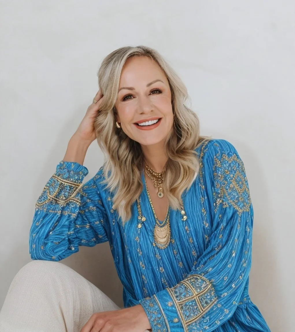 claudine Simone, trauma-informed psychotherapist in Newmarket offering online therapy across Ontario