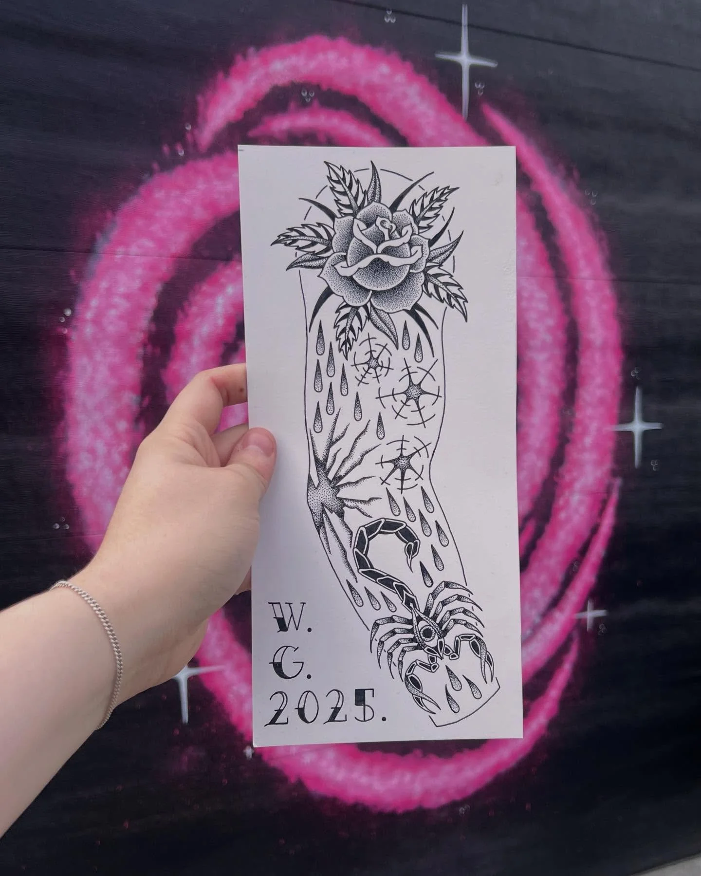 Fresh flash drop from Weston ⚡

Bold lines, surreal flow, and a full dose of drama &mdash; this one&rsquo;s got statement piece written all over it. Perfect for those who want their ink to feel like a story in motion.

💬 DM @westong.tattoo to claim

