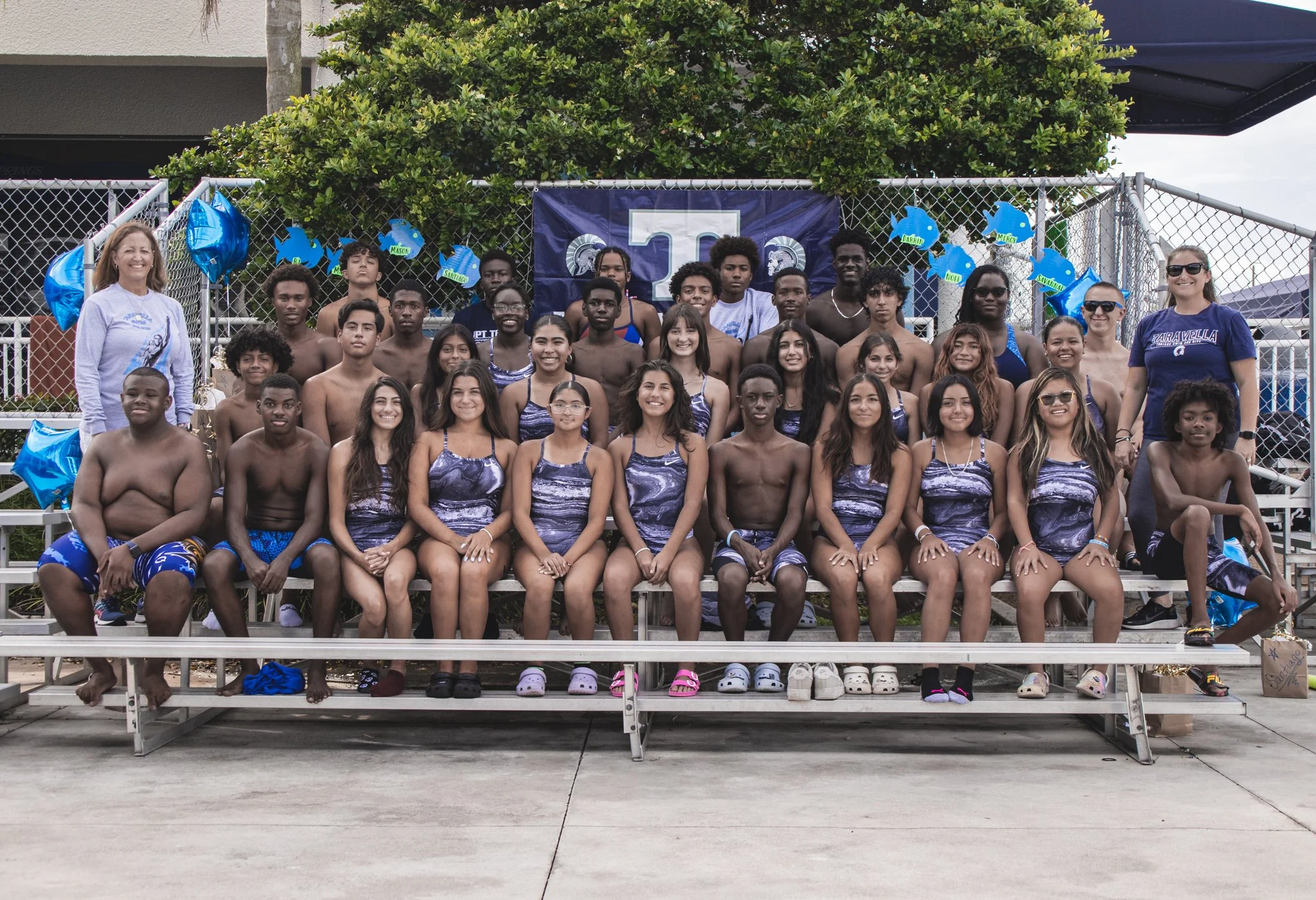 SWIMTEAM TARAVELA-2.jpg