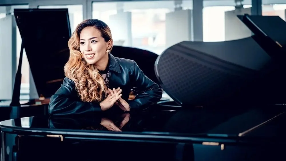 Tickets are still available for the San Francisco recital debut of @janicecarissa, the award-winning classical pianist who recently made the Bay Area her new home. See her in person at Noe Ministry -- our intimate Mainstage hall -- this Sunday, Sept 