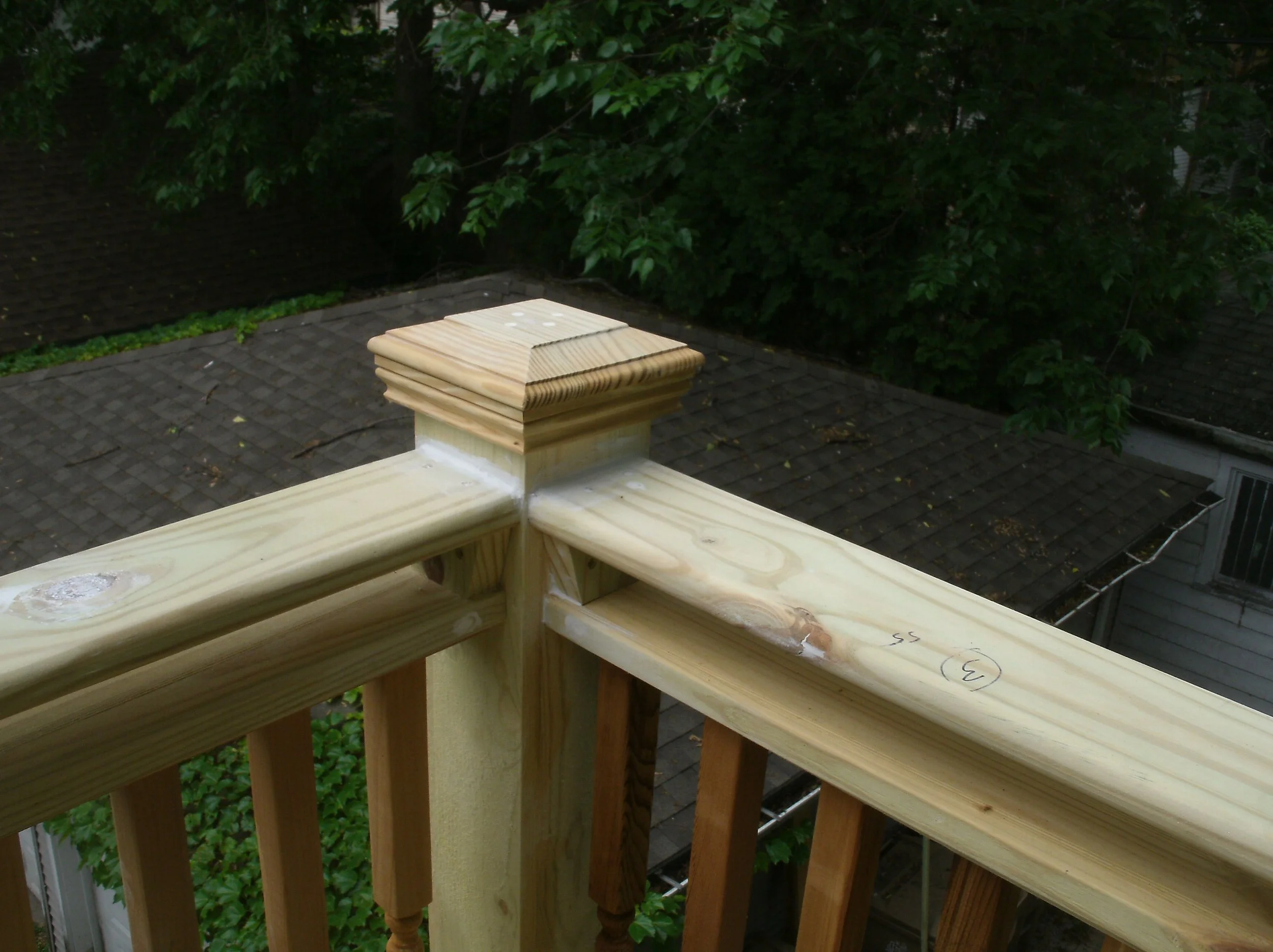 Post detail unpainted.