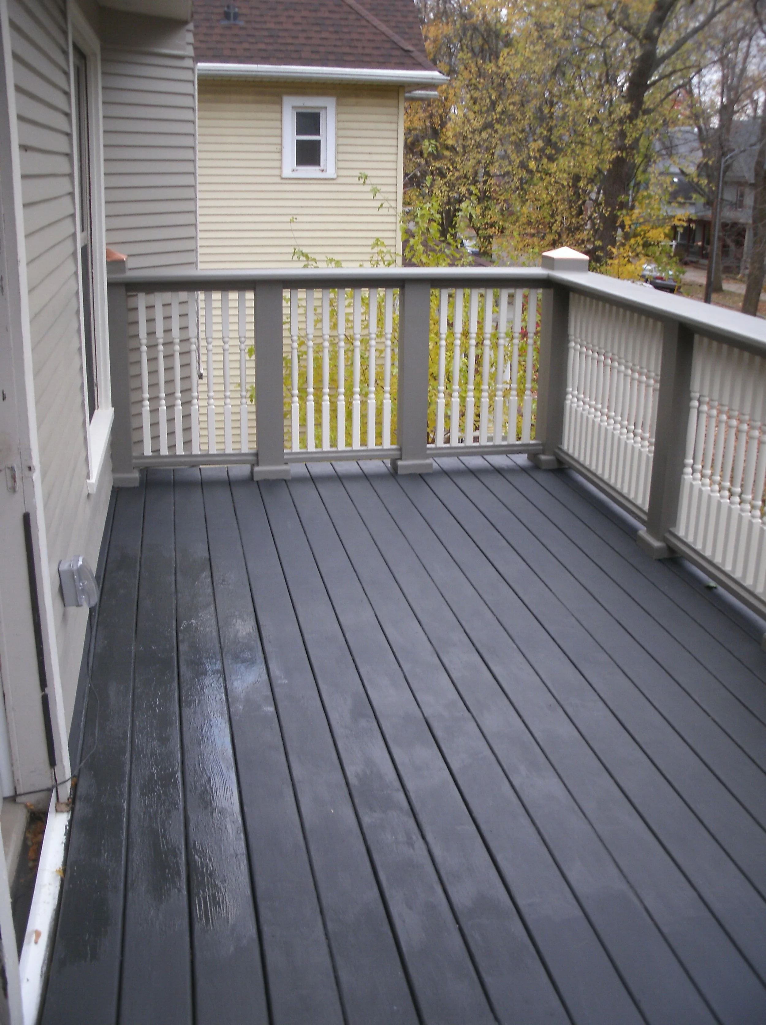 Dramatic long view of the rounded rail top installed and painted.