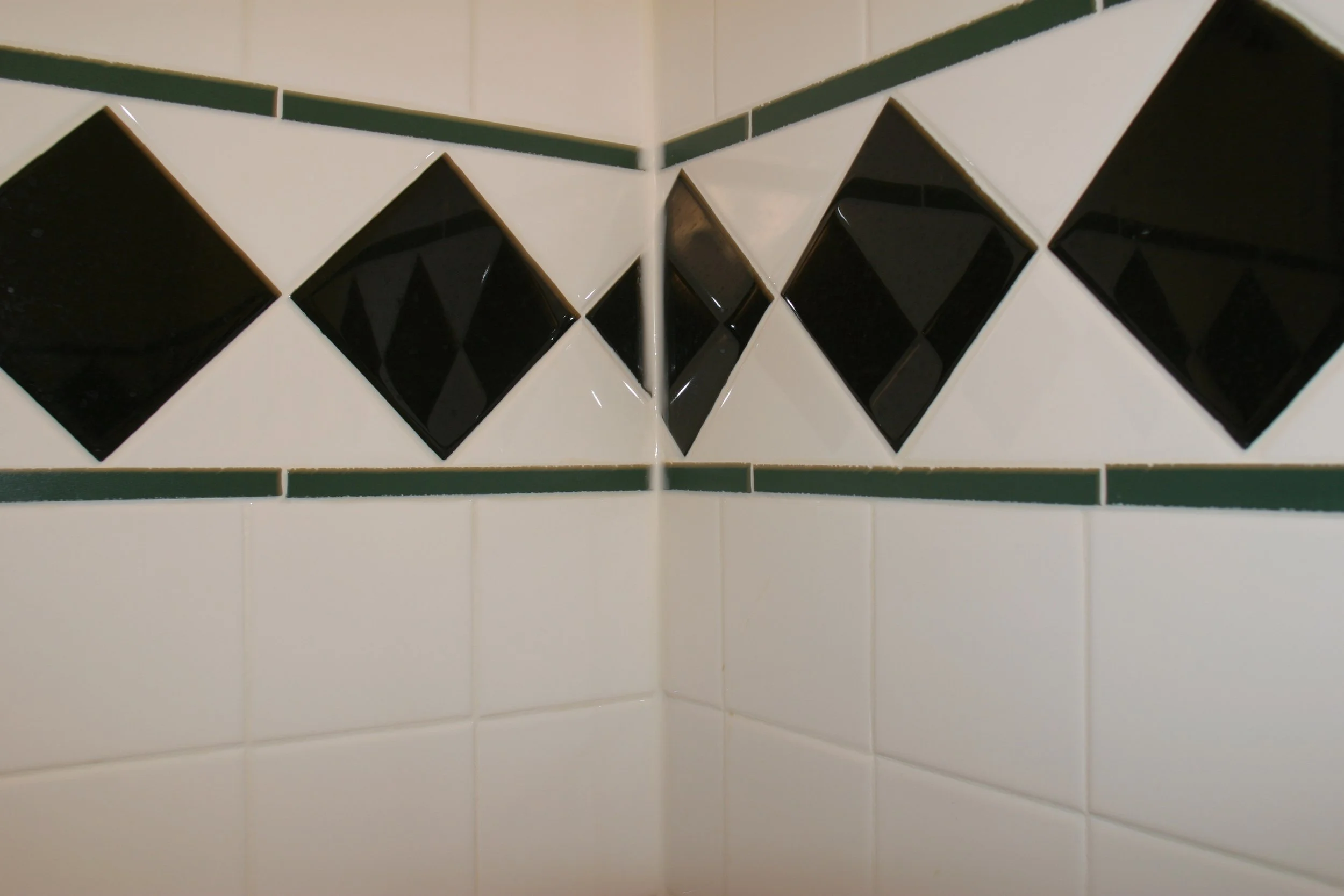 Tub area tile detail.