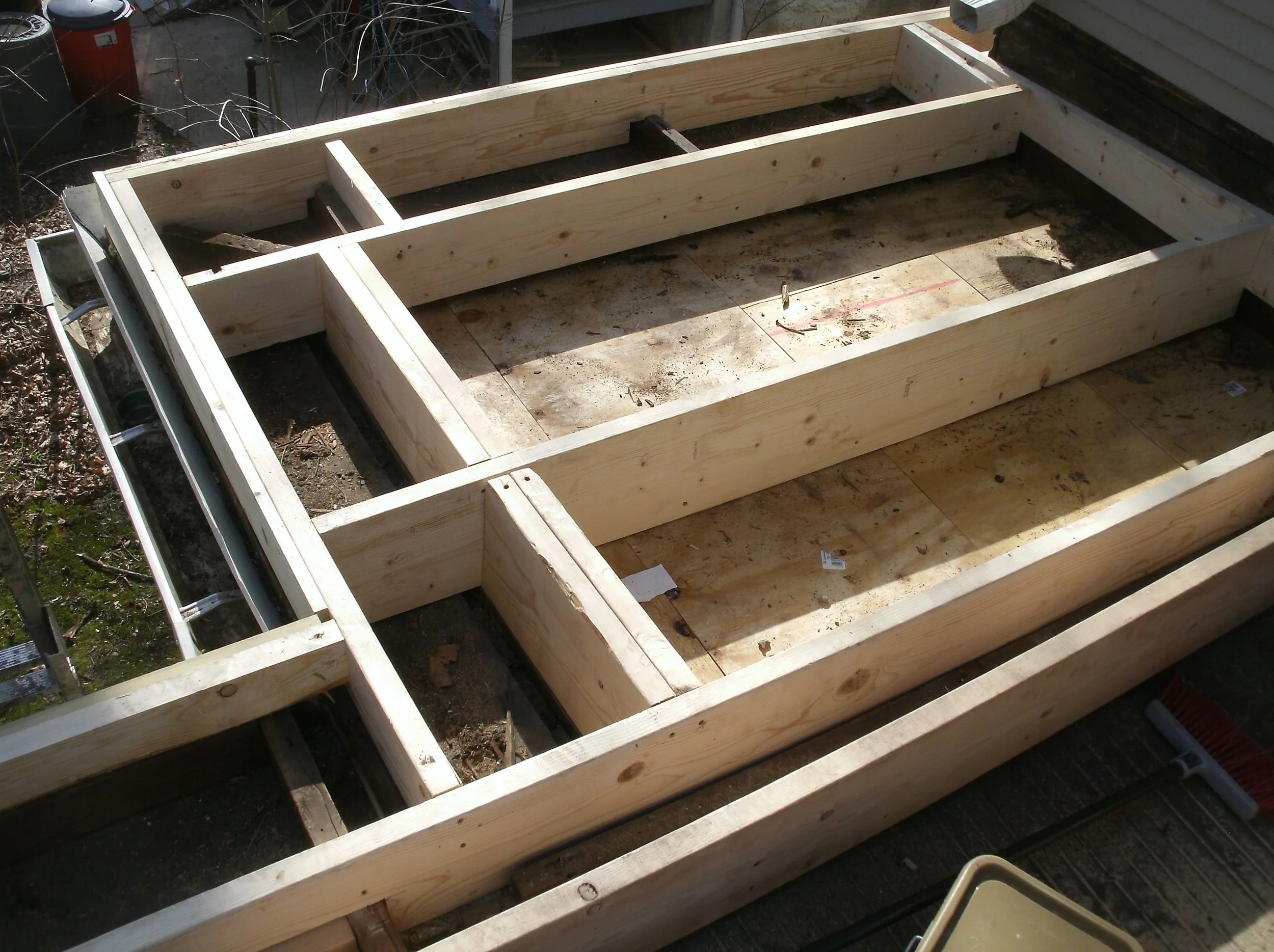 These new joists replaced rotted out original joists.