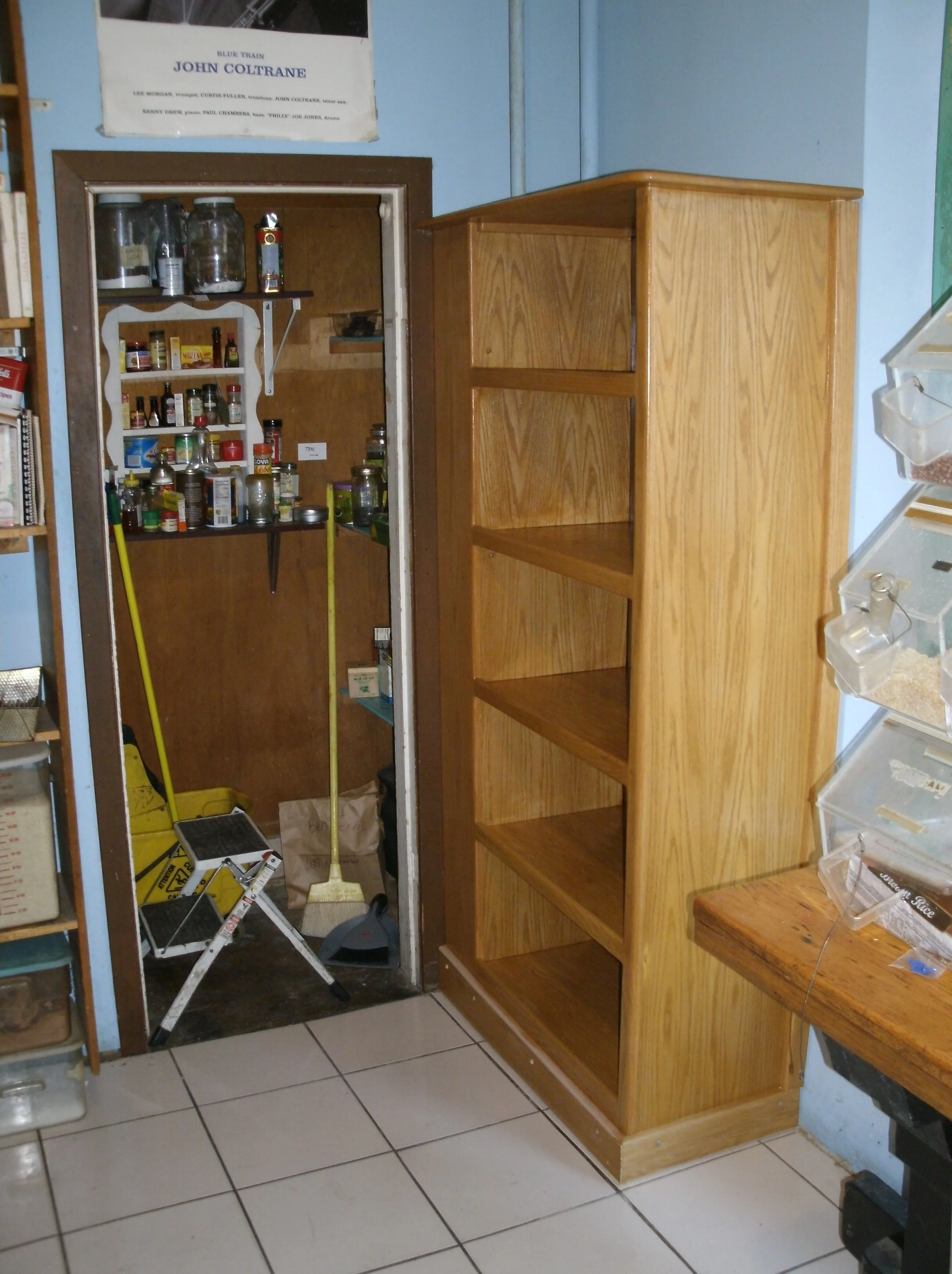 Kitchen food storage shelving