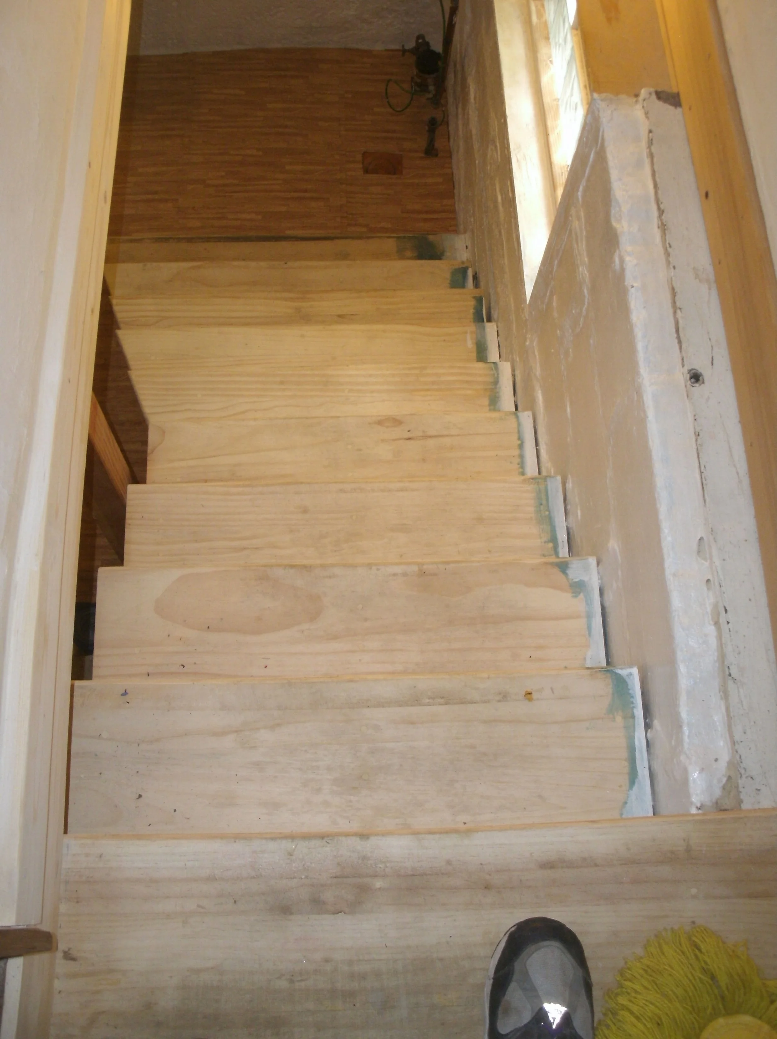 New stairs from new landing