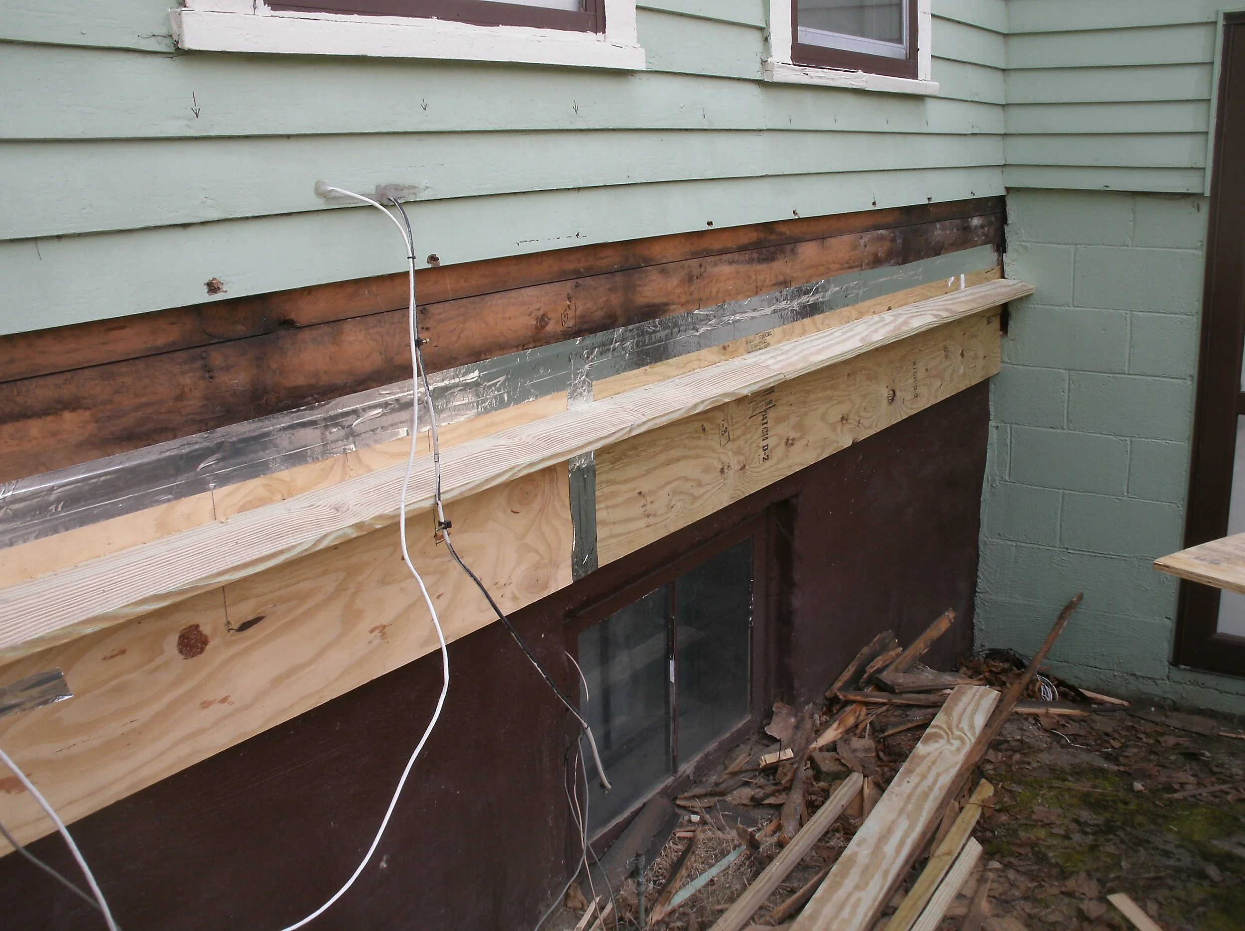 Sheathing, sub – facia, and treated drip edge going in.