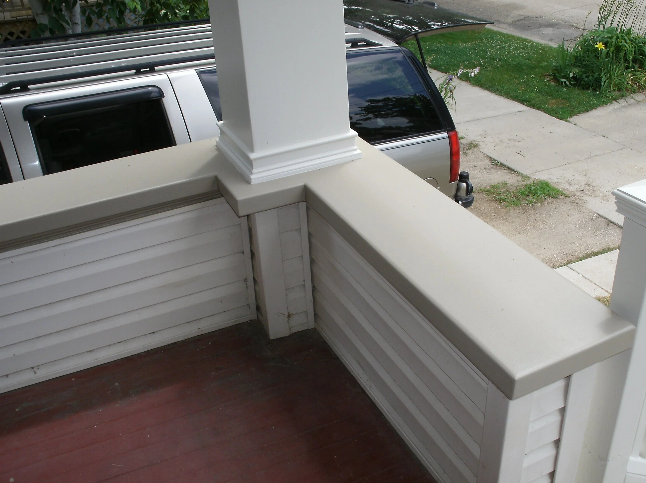 Another view of the knee wall cap piece, and bottom of support post.