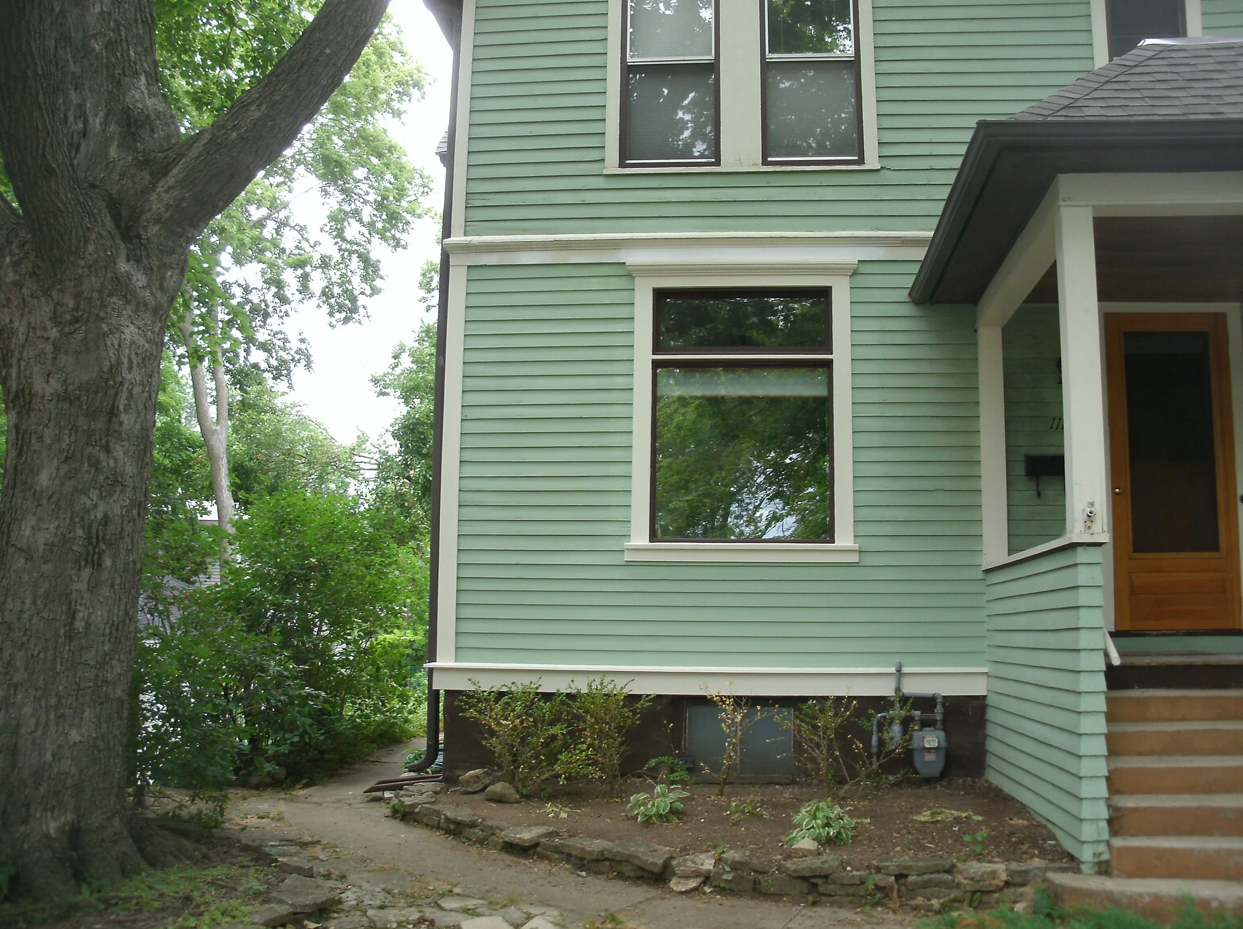 Full view of the entire front rebuild. And then painted the finished colors.