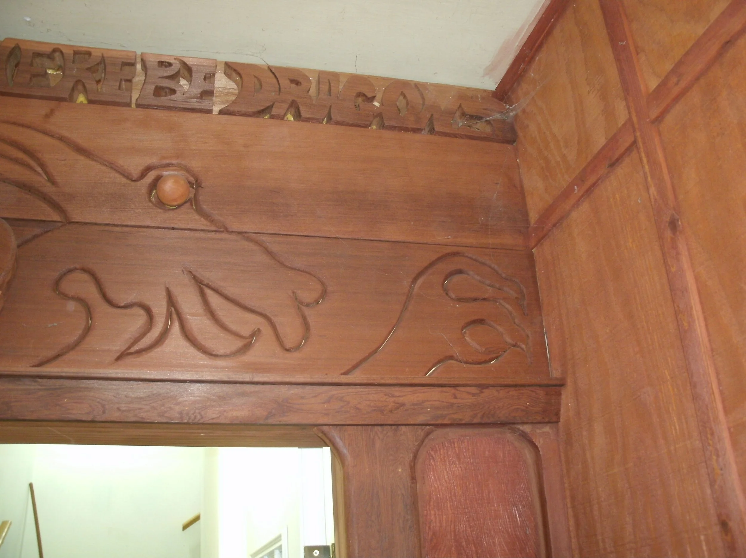 A snippet of the adjacent wall. Room was 4 feet wide so pix were constrained