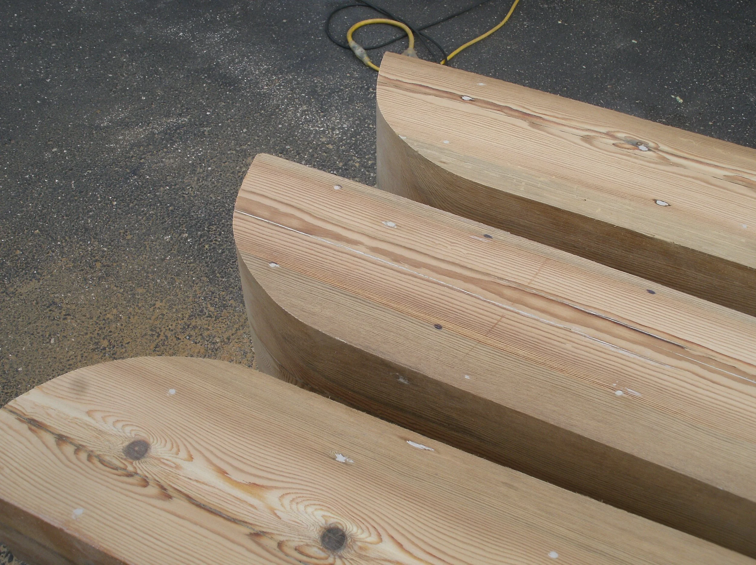 Another view of the curved end trim pieces.