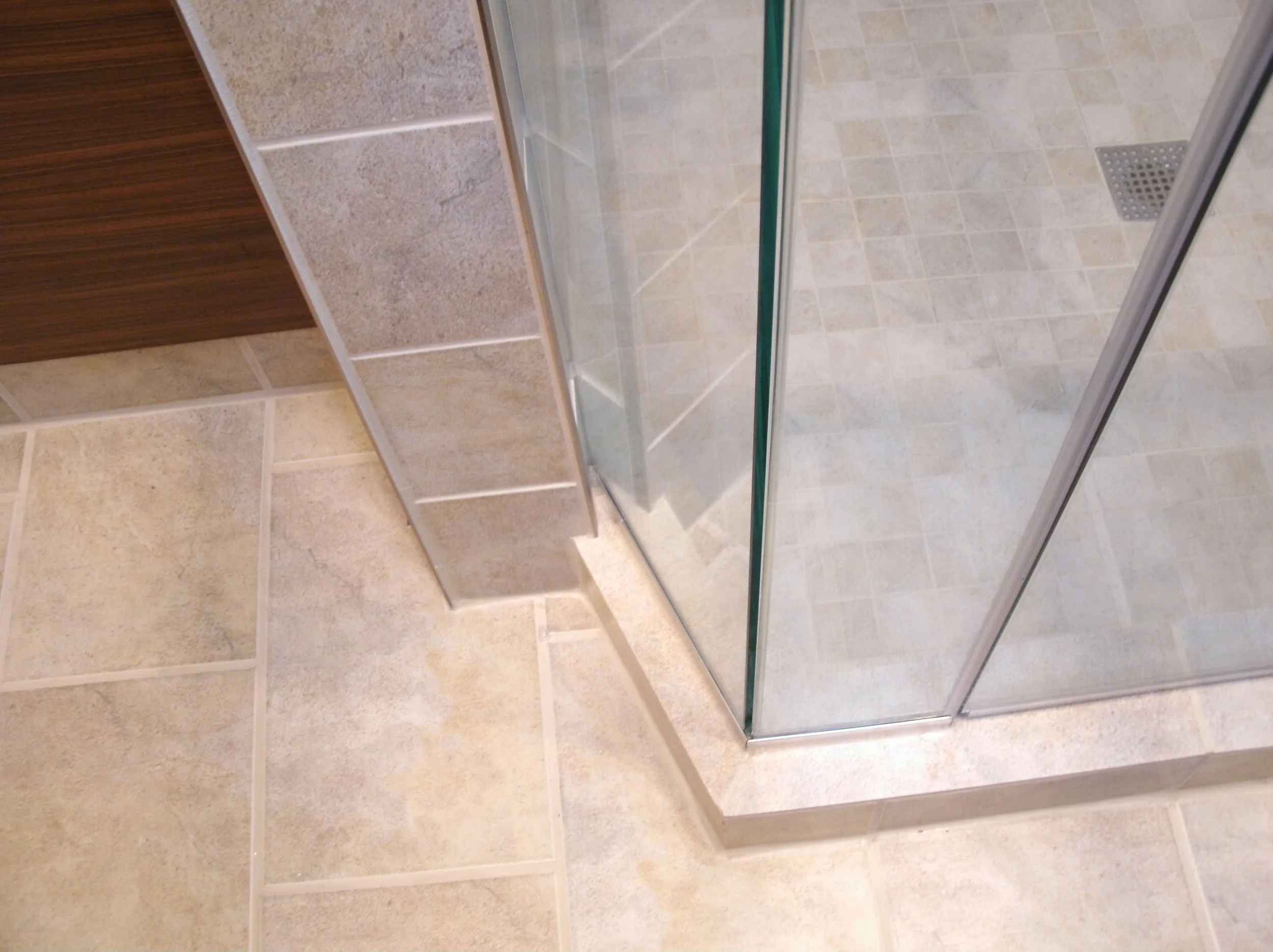 Glass shower door detail