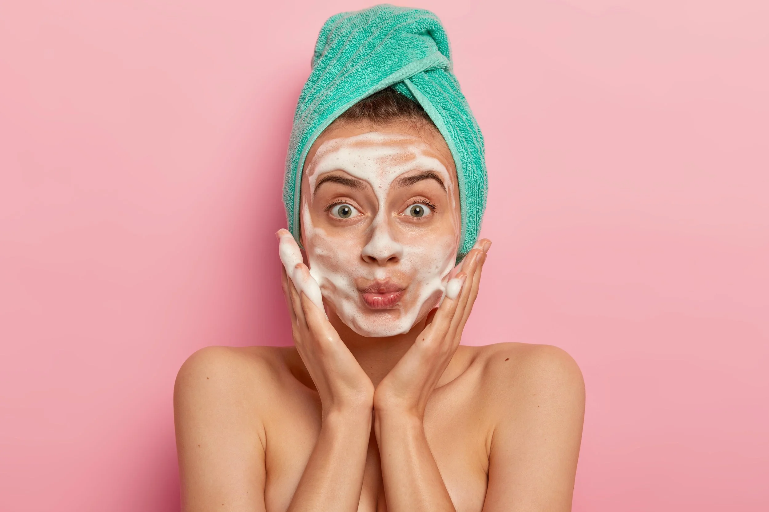 gentle-face-cleanser-skincare-routine