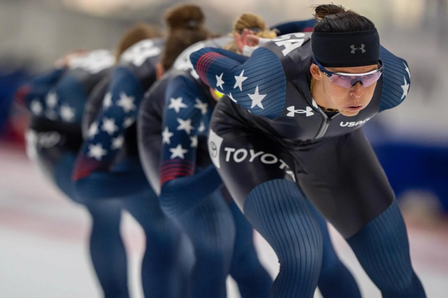 Team USA prepping for US Championships and World Cup Qualifier at the @utaholympicoval 
Shot with @sonyalpha A9III, 300mm and 400mm f2.8 GM lenses
#olympics #speedskating #sonyalpha #longtrackspeedskating #sportsphotographer