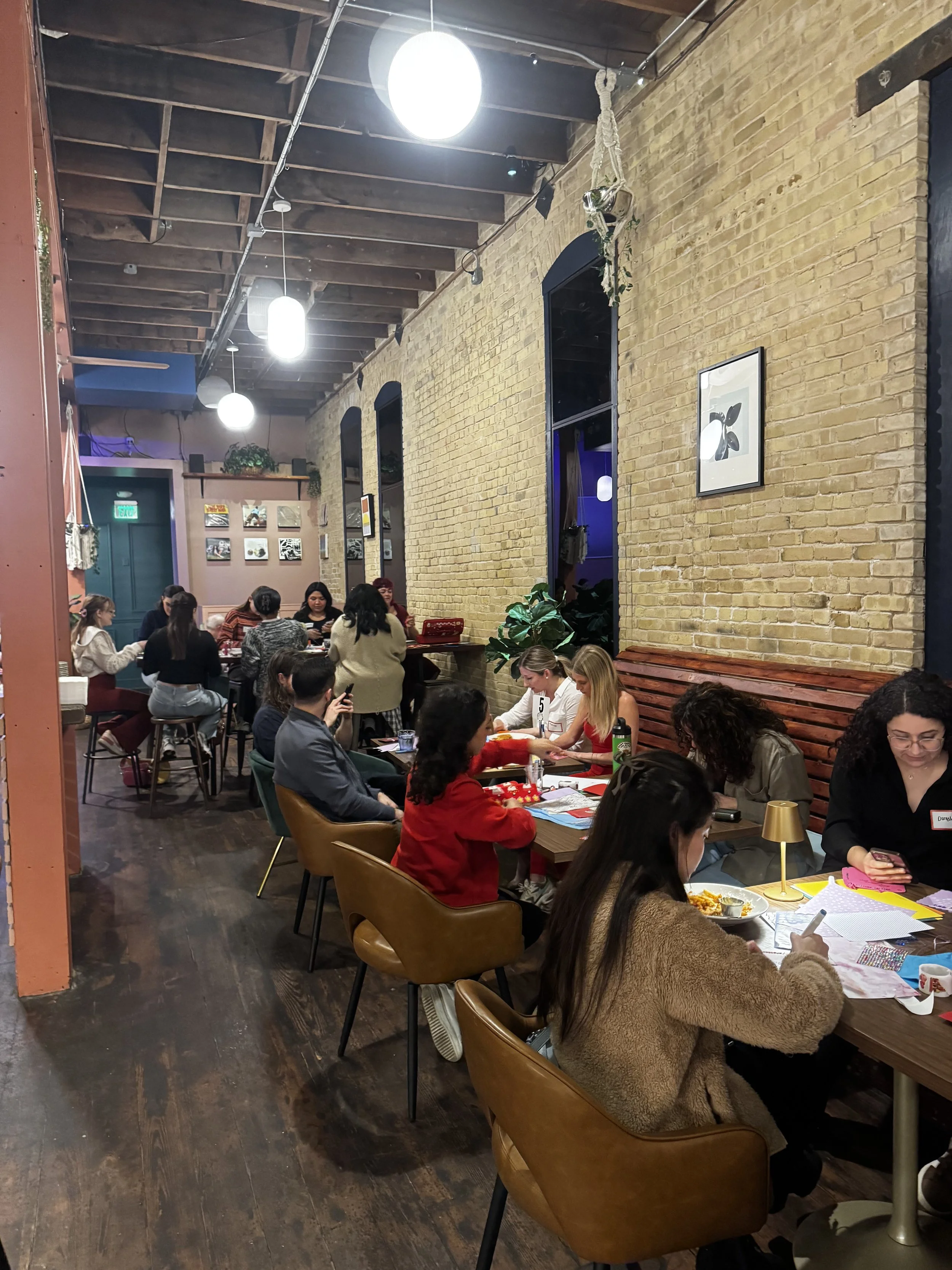 Valentine’s Day Volunteer Event in Austin: Crafting Cards for Seniors 💌