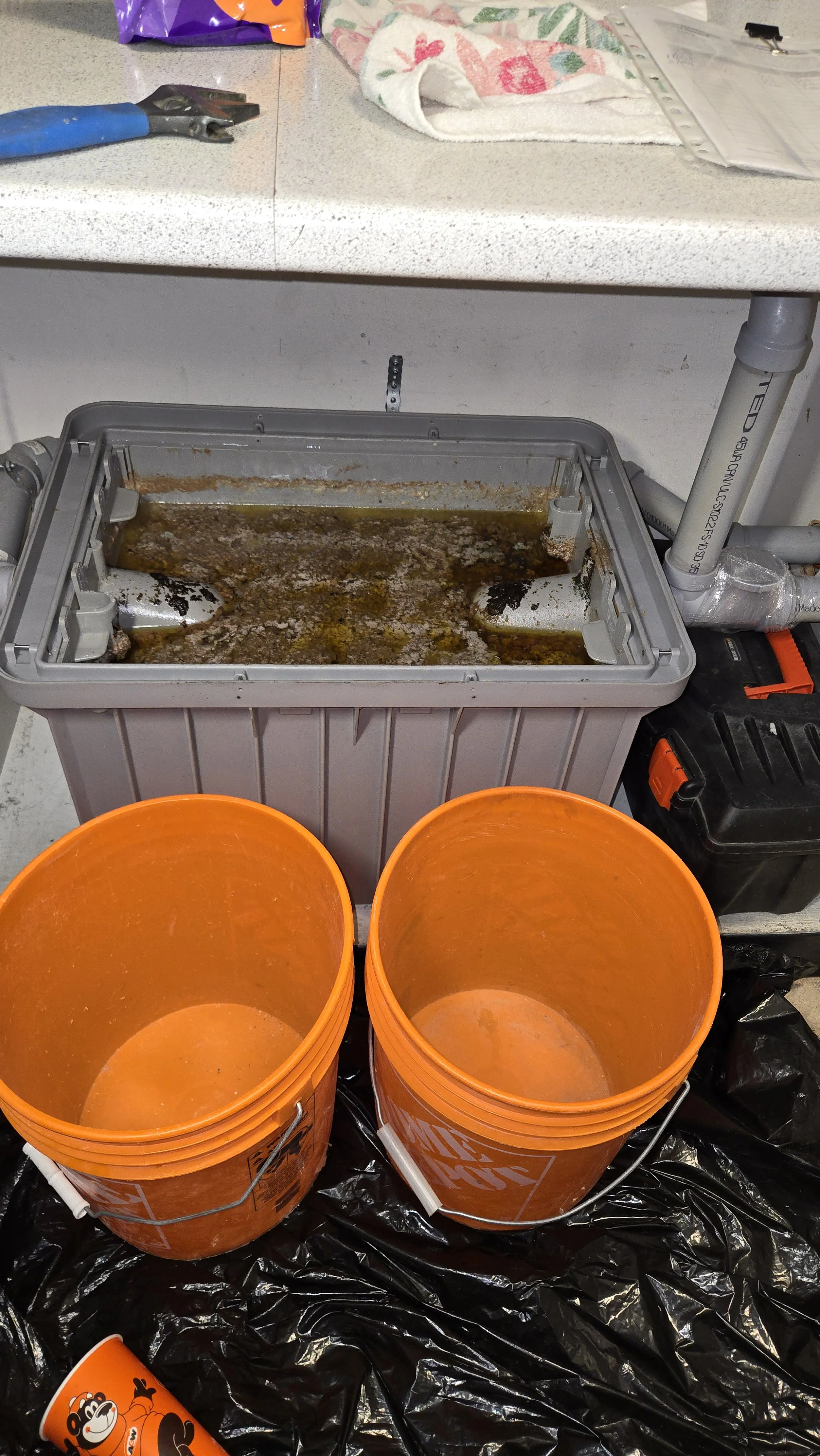 Greas trap cleaning and repair. Initial dirty trap.
