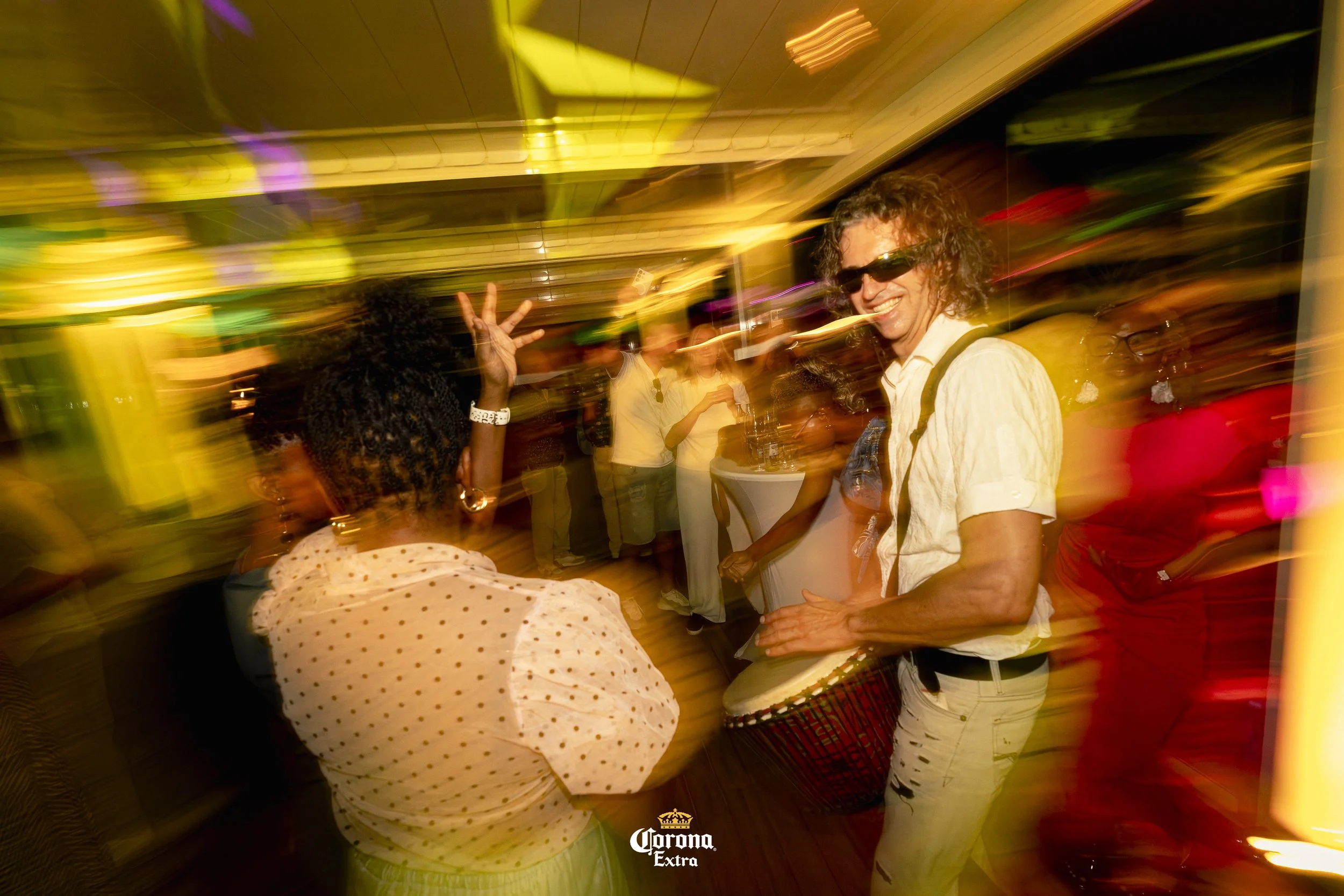 Sunset-Lounge_All_White -73.jpg