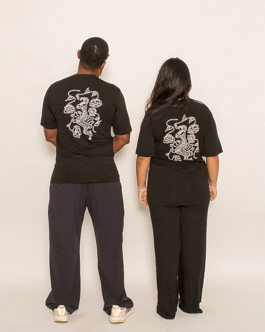 Camiseta Black Dragon | Arte Original em fibras naturais — Trix Arts
