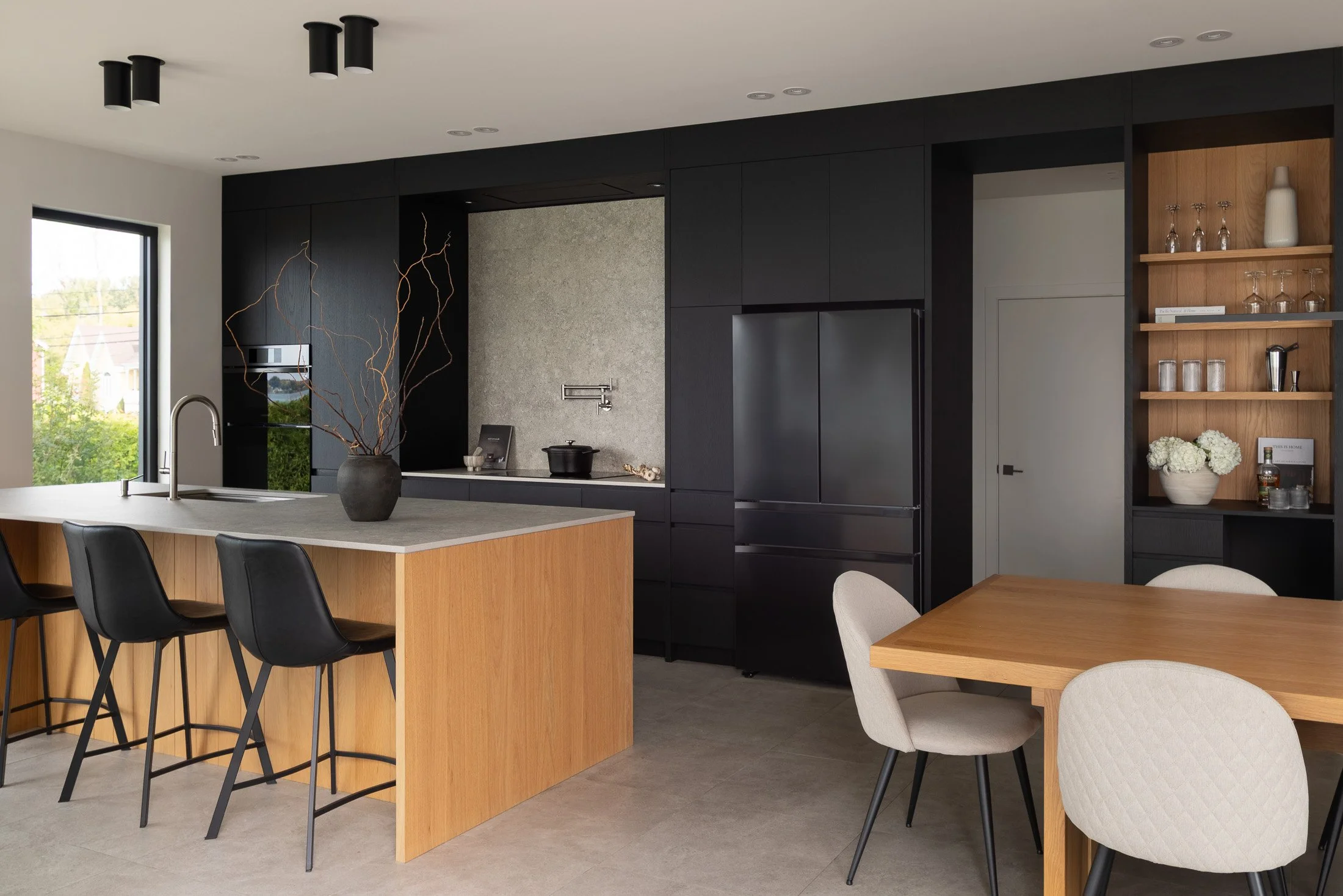 ateliers-royer-residence-csvh-cuisine-bois.jpg