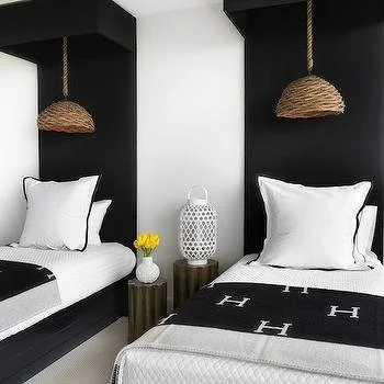 hermes blanket black and white.jpg