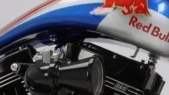 Harley-Davidson-Chopper-Red-Bull-by-Hans-Bozzies-08.jpg.jpg