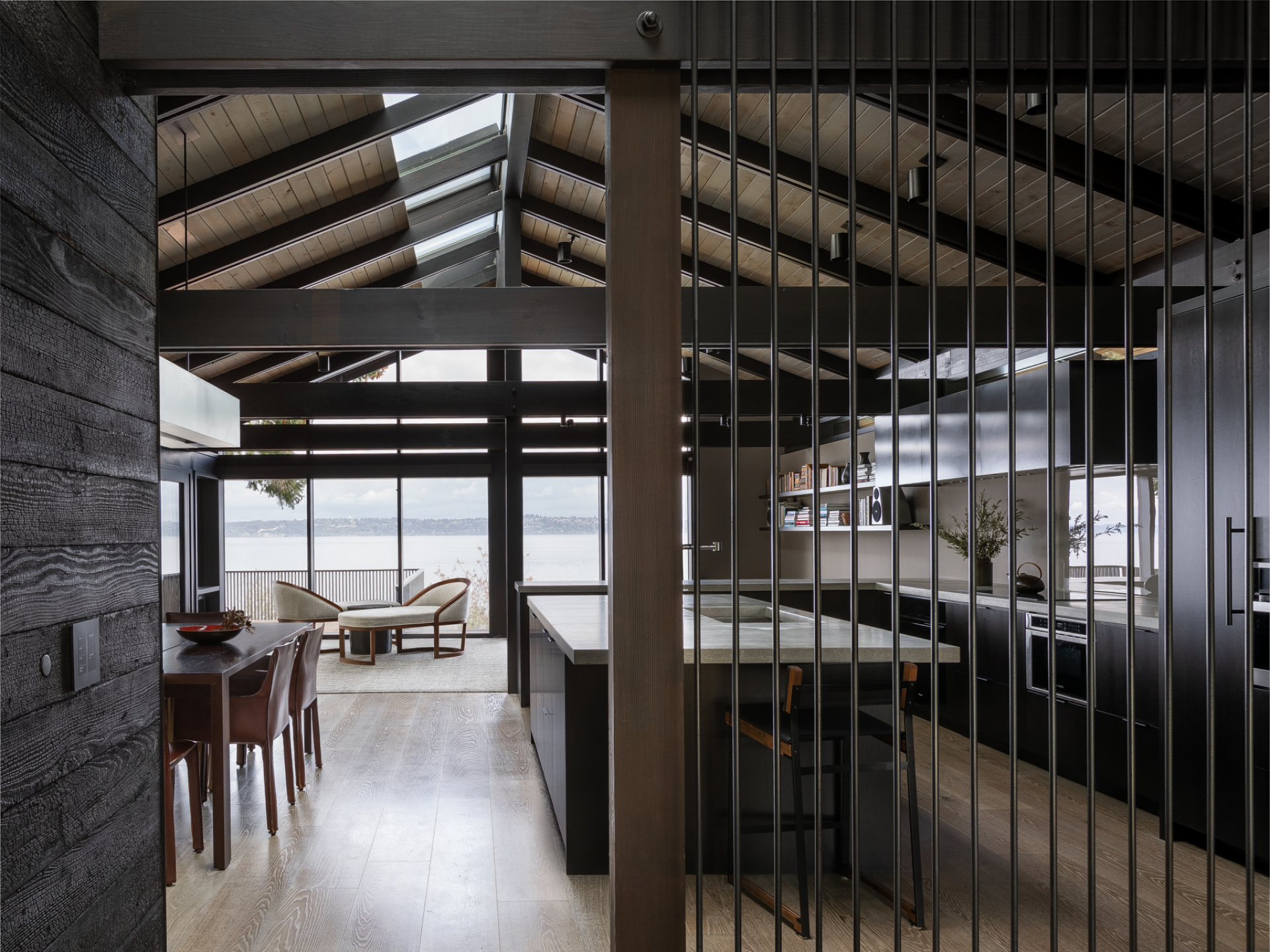 LOOM HOUSE_GRID_09.png