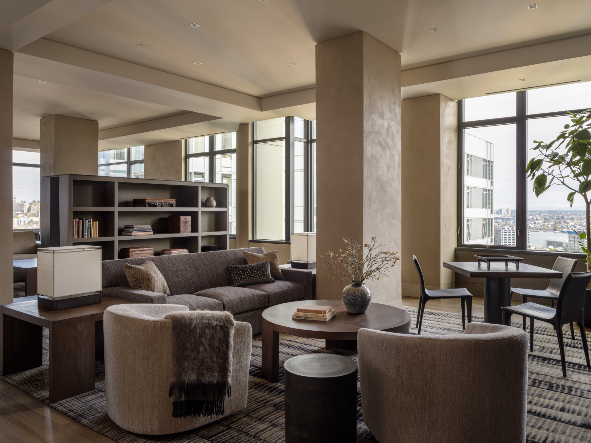 PANORAMA PENTHOUSE_GRID_04.png