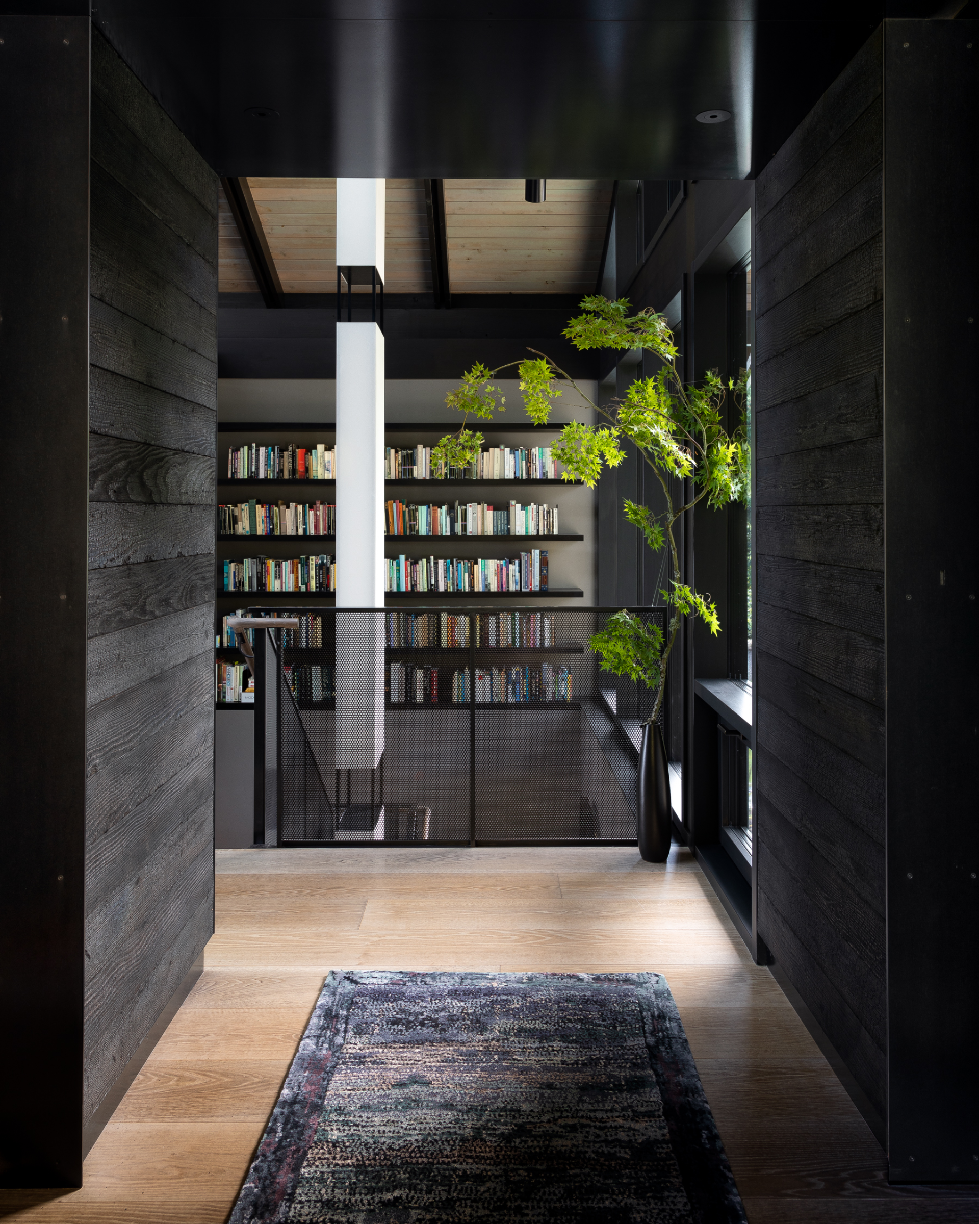 LOOM HOUSE_GRID_03.png