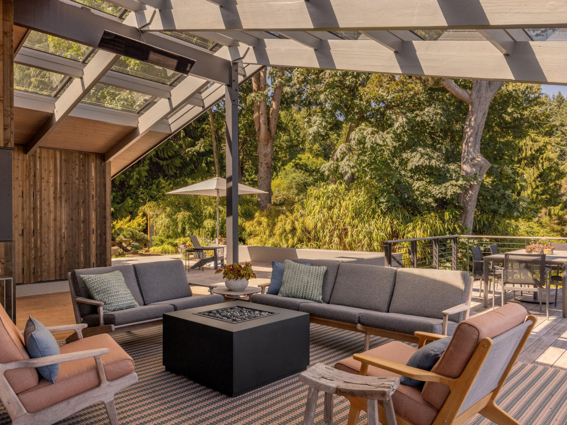 EAGLE COVE_GRID_09.png