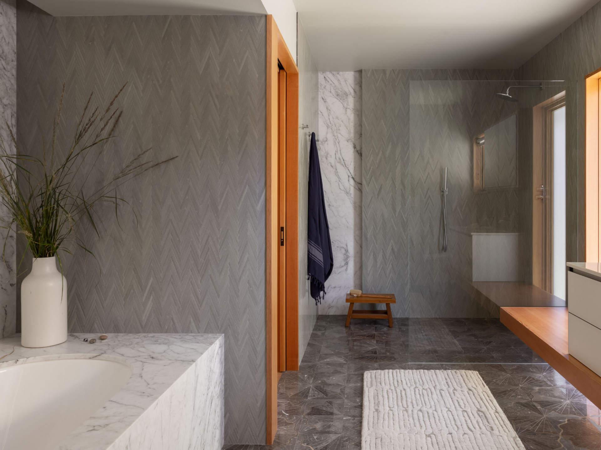 EAGLE COVE_GRID_07.png