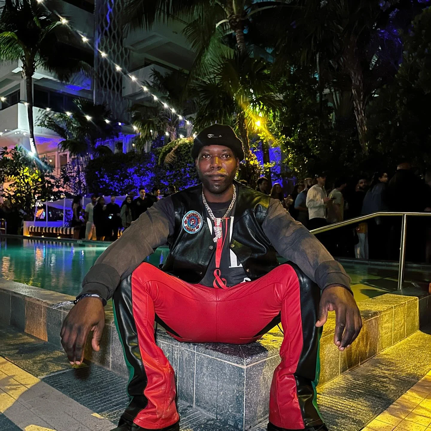 I&rsquo;m cut from a different type of fabric that they actually stop making. 🔥🔥🔥🔥🔥🔥