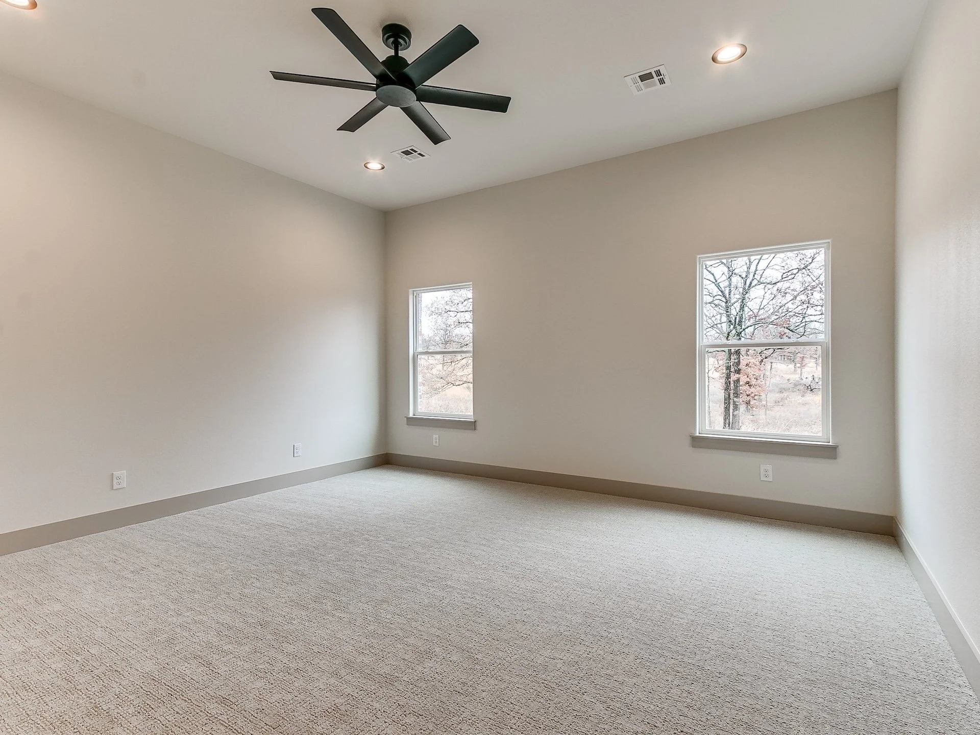 Owasso Custom Homes - Skiatook Transitional - 48-web-or-mls-4698 W 173rd St N, Skiatook, OK-48.jpg