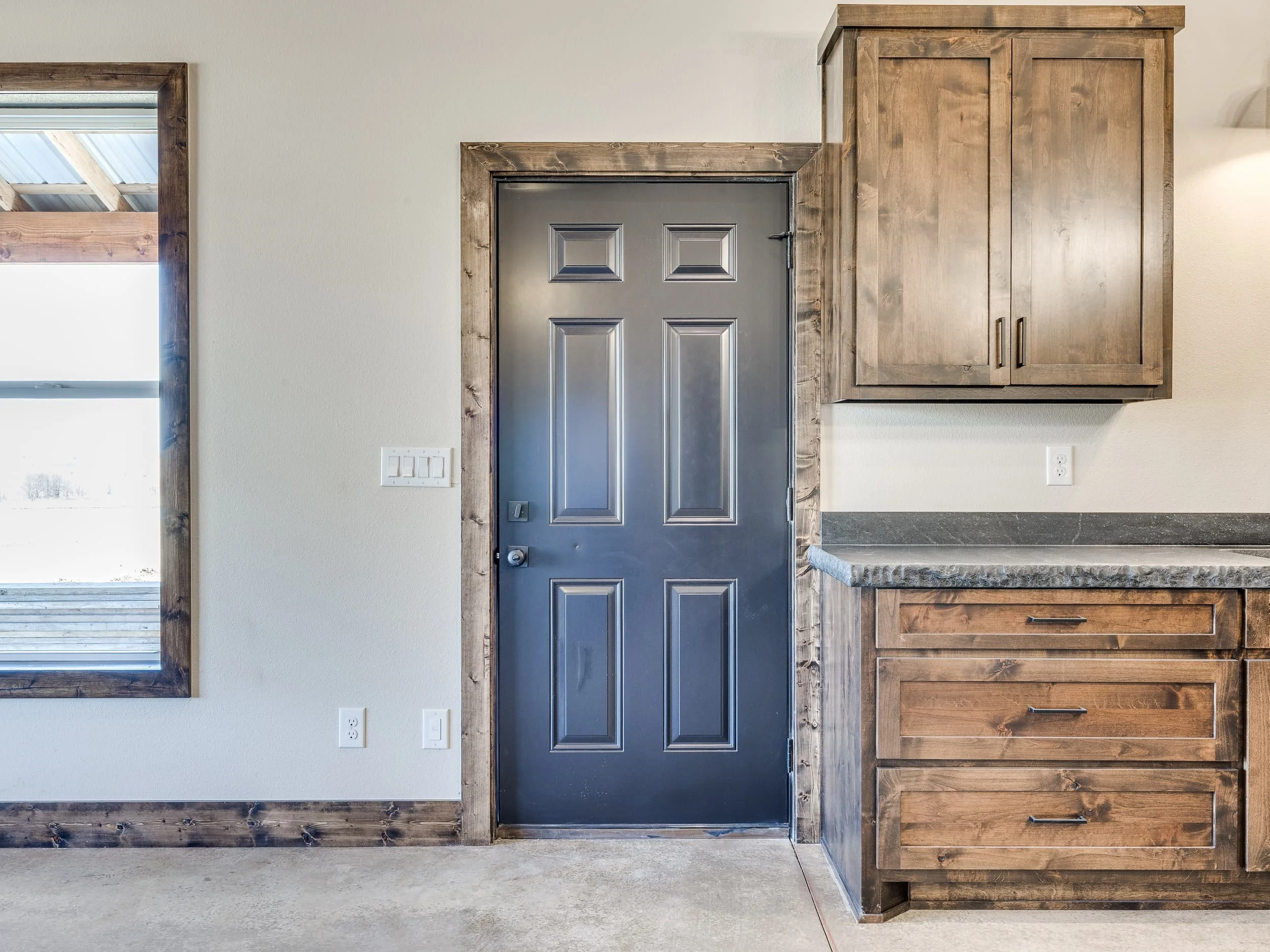 Owasso Custom Homes | Sandstone Barndominium 1