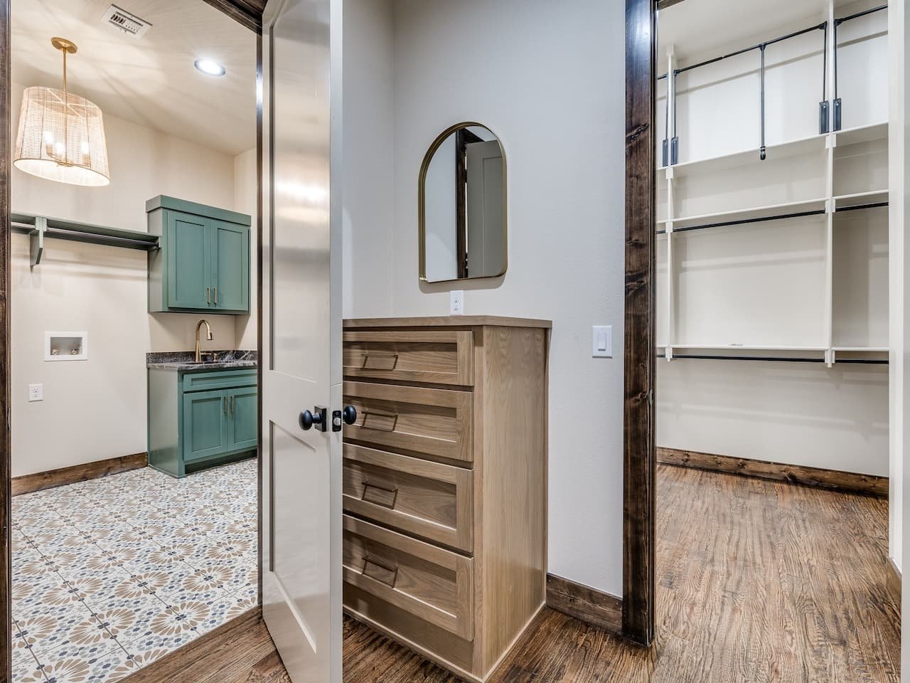 Owasso Custom Homes | Rustic Modern Lodge 12