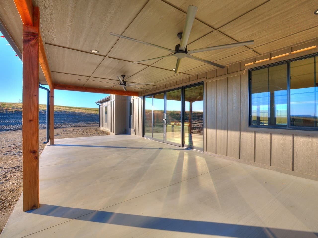 Owasso Custom Homes | Rustic Modern Lodge 25