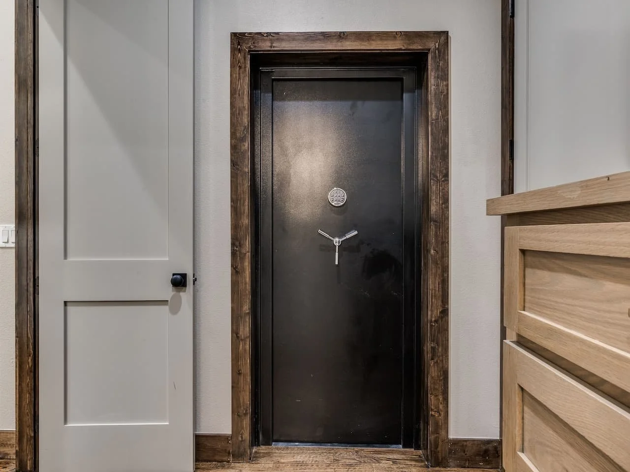 Owasso Custom Homes | Rustic Modern Lodge 11