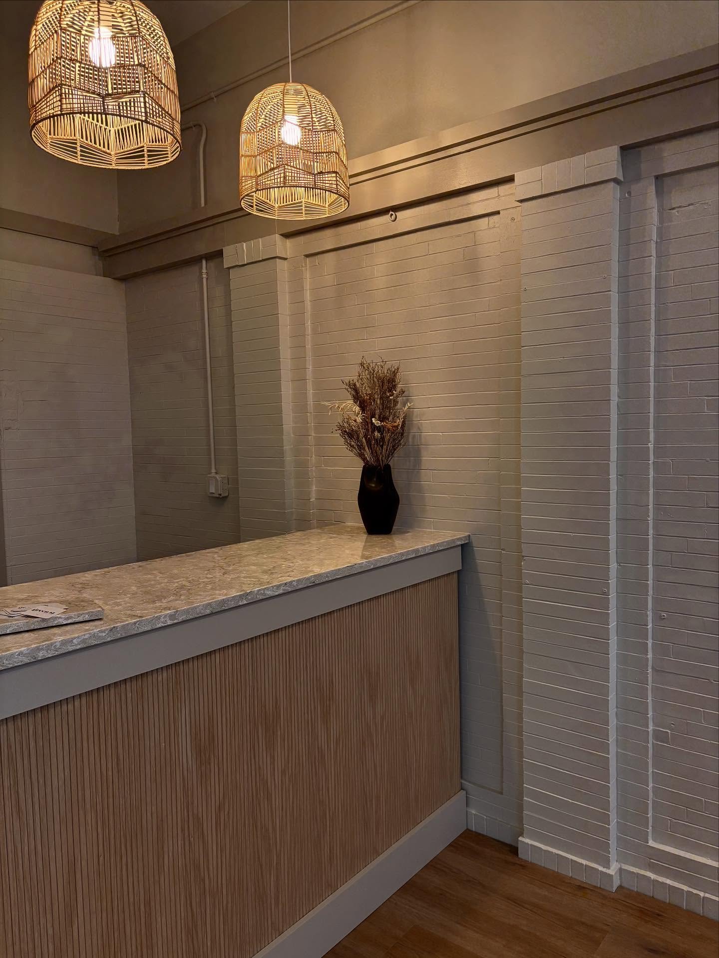 d r e a m y 🌙 ✨
&bull;
&bull;
&bull;
&bull;
#downtownmchenry #mchenrysalon #mchenryhairstylist #mchenryhairsalon #crystallake #crystallakesalon #crystallakehairstylist #chicagosalon #davinessalon #mchenrycountyil