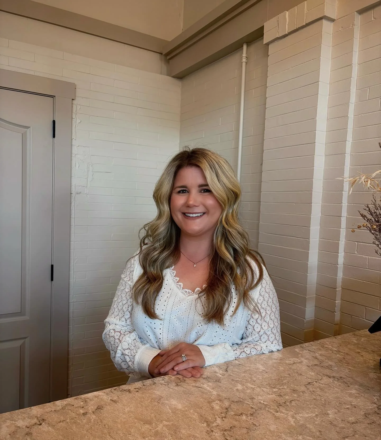 ✨We are SOO excited to have Jenny start here at Green St. Collective next week!! She specializes in all things blonde &amp; dimensional colors as well as custom womens haircutting. She brings 20 years of salon experience from the city to Mchenry. 

S