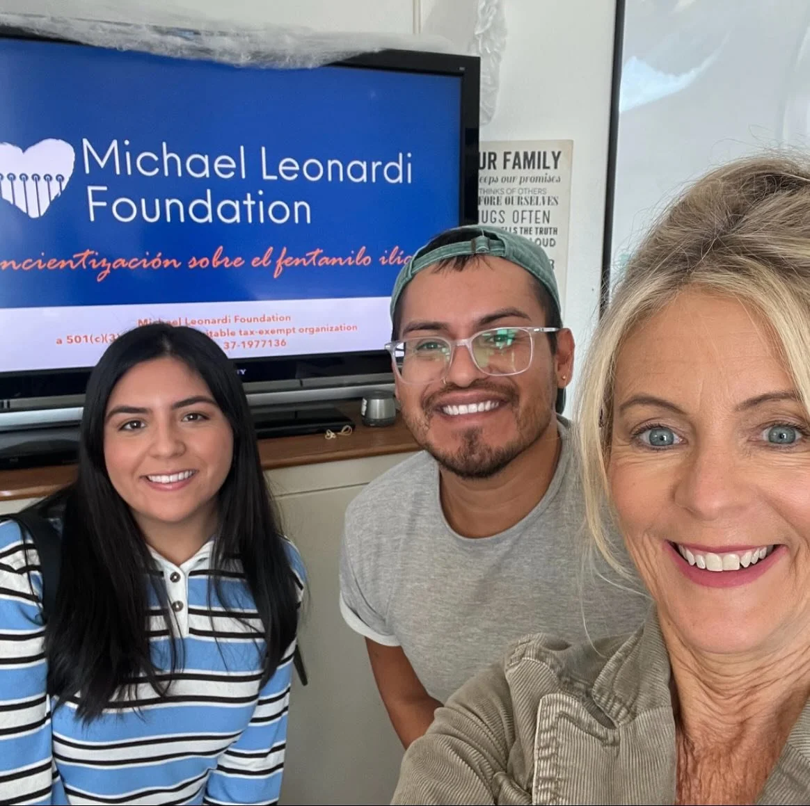 Azalea Rivera led our fentanyl awareness presentation today in Spanish for parents at @copefamilycenter. Thank you, Azalea, for helping us make this lifesaving message accessible to more families in our community!
Thank you to Cope Family Center, Ed