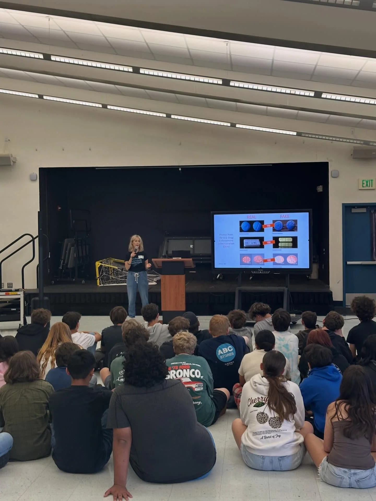 Thank you to @brownsvalley School for welcoming us! The 8th grade class showed up curious, engaged, and asking great questions.

Shout out to our outreach coordinator @michael.rupprecht for taking great photos and for all his help at our outreach tab