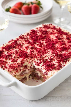 Bubbles & Berries Tiramisu