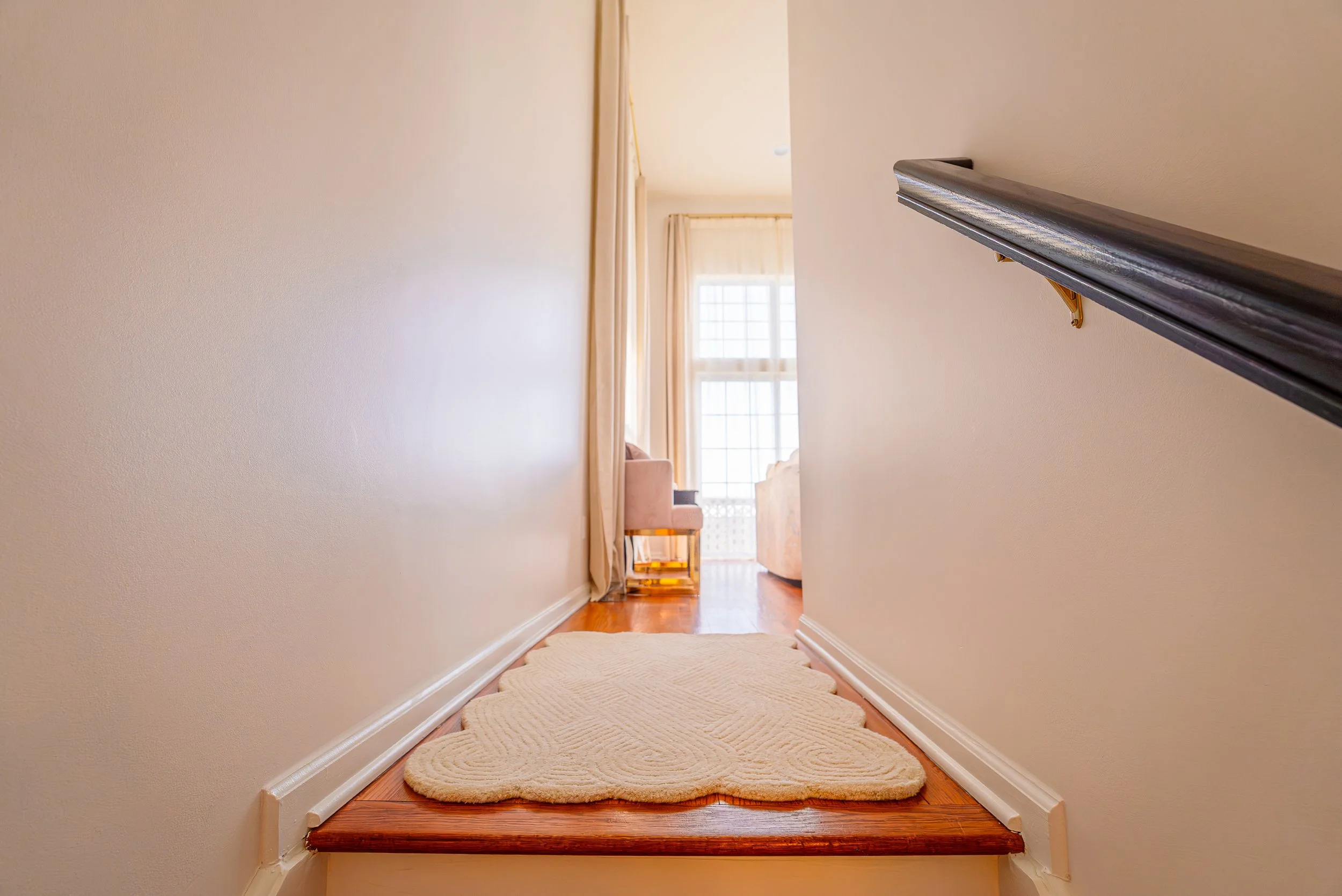 06_LIVING ROOM_DSC00133.jpg